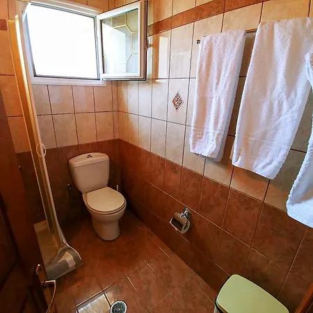 Appartement Maria Agios Georgios Pagon